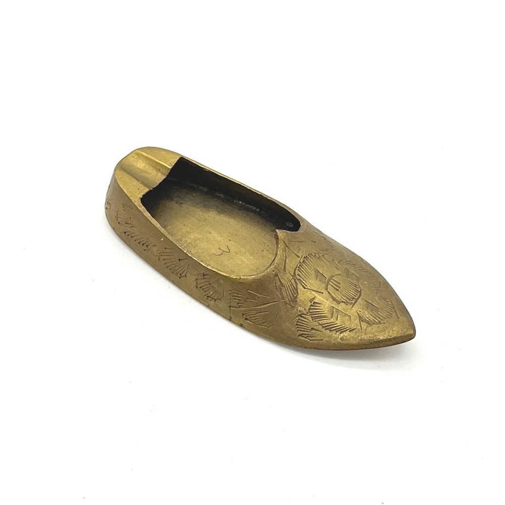 Vintage Brass Shoe Ashtray Decorative Trinket Dish Floral Engraved‎ India